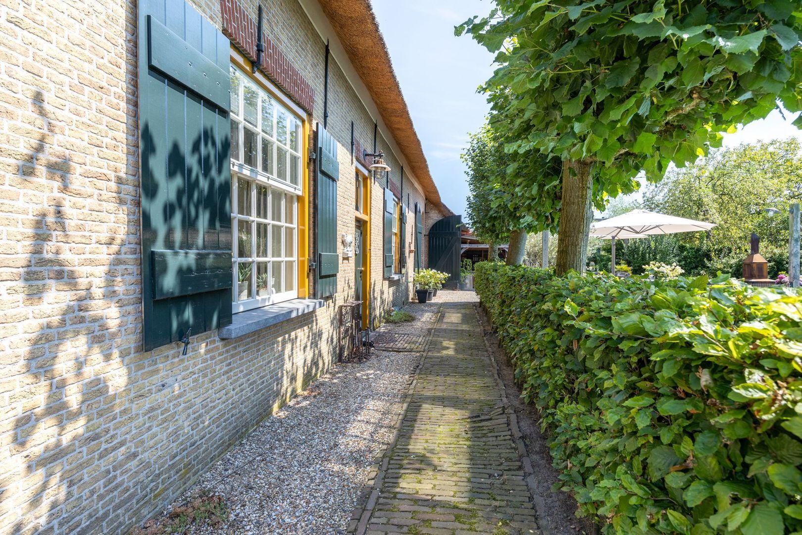 Hoge Neerstraat 15, Etten-Leur foto-4