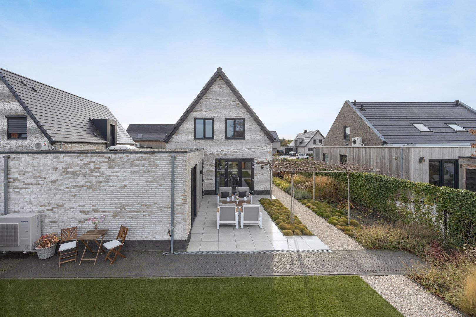 Olmentuin 48, Steenbergen foto-50