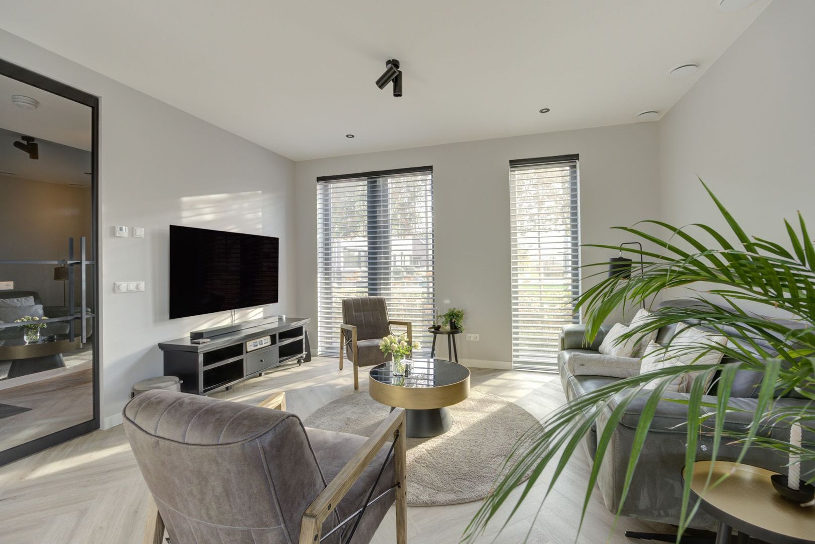 Olmentuin 48, Steenbergen foto-10