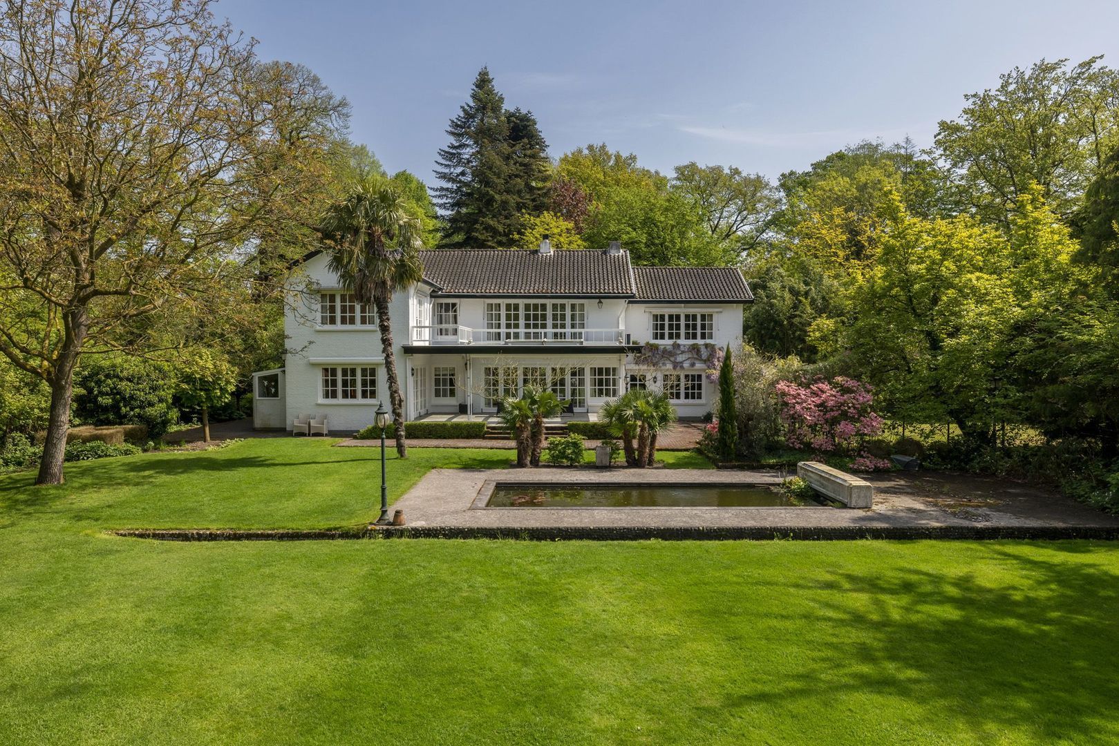 Leursebaan 387, Breda foto-0