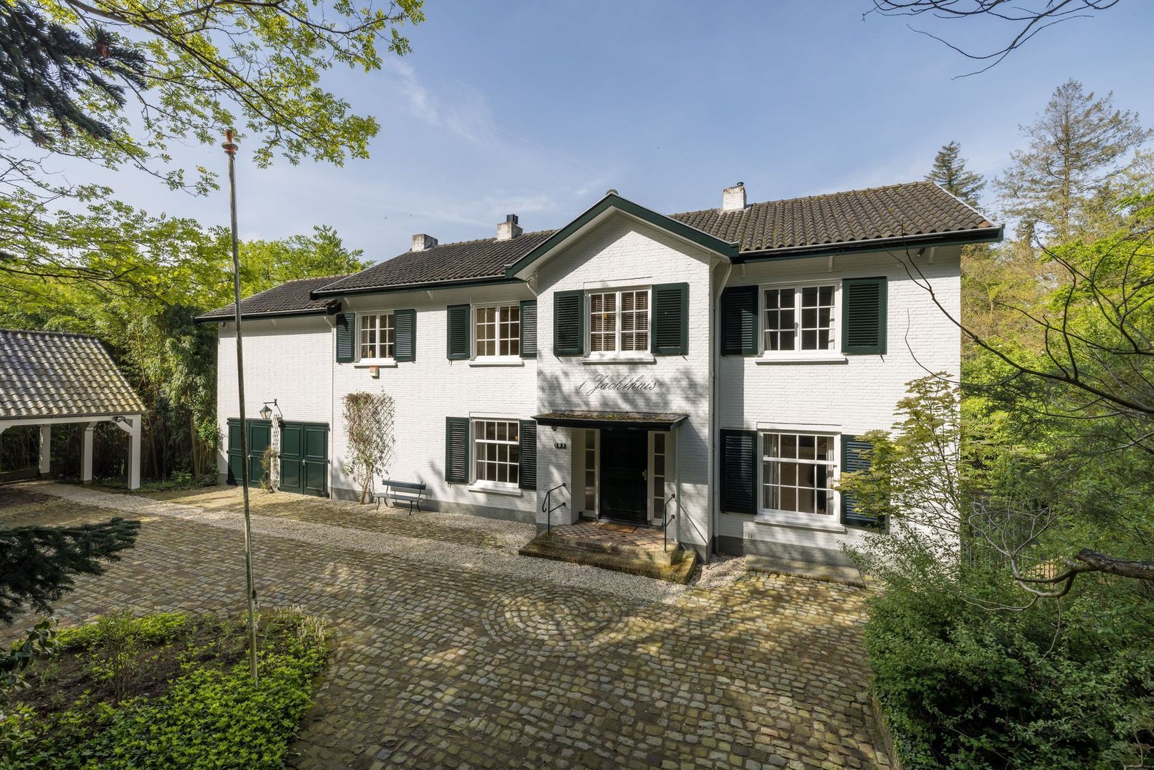 Leursebaan 387, Breda foto-4