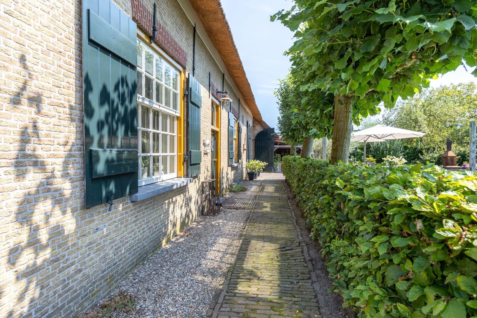 Hoge Neerstraat 15, Etten-Leur foto-4