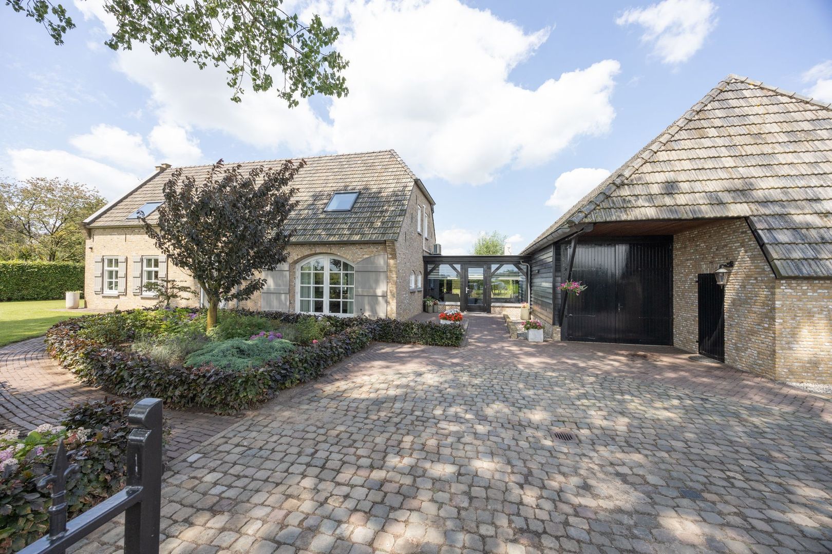 Prinsenhoefstraat 24, St. Willebrord foto-4