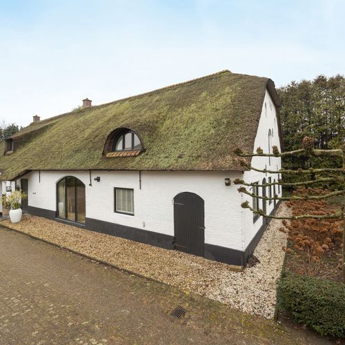 Sprangweg 1, Hoeven foto-1