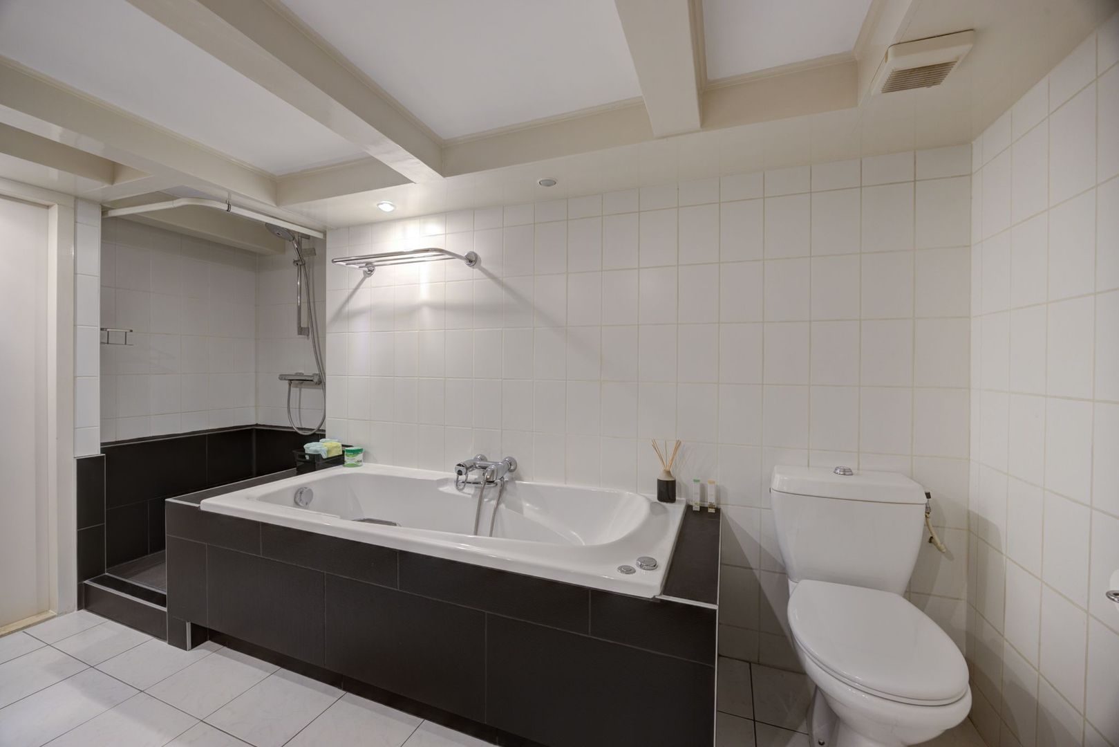 Bovenstraat 8, Hoeven foto-45