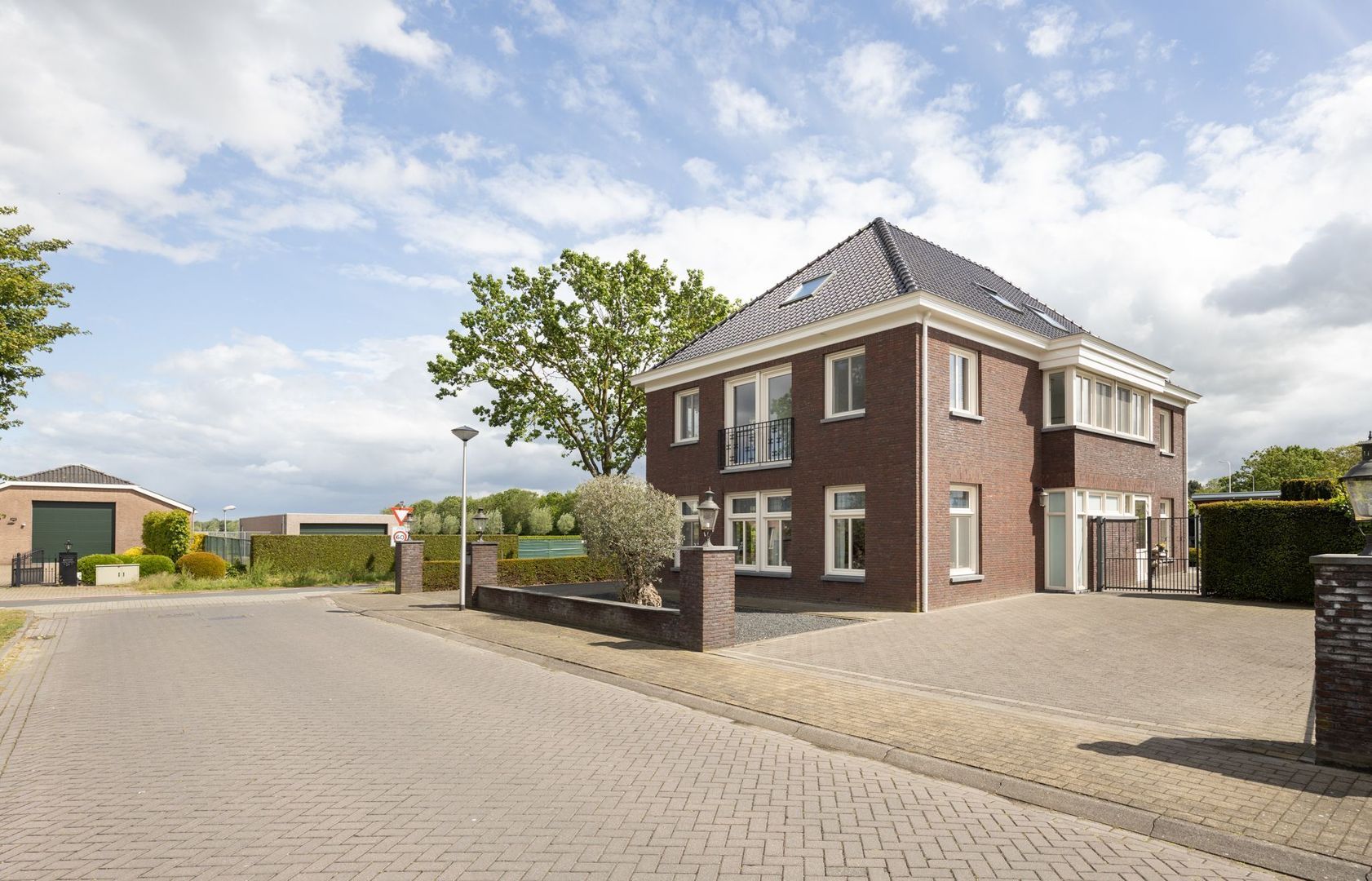 Elsanta 20, St. Willebrord foto-73