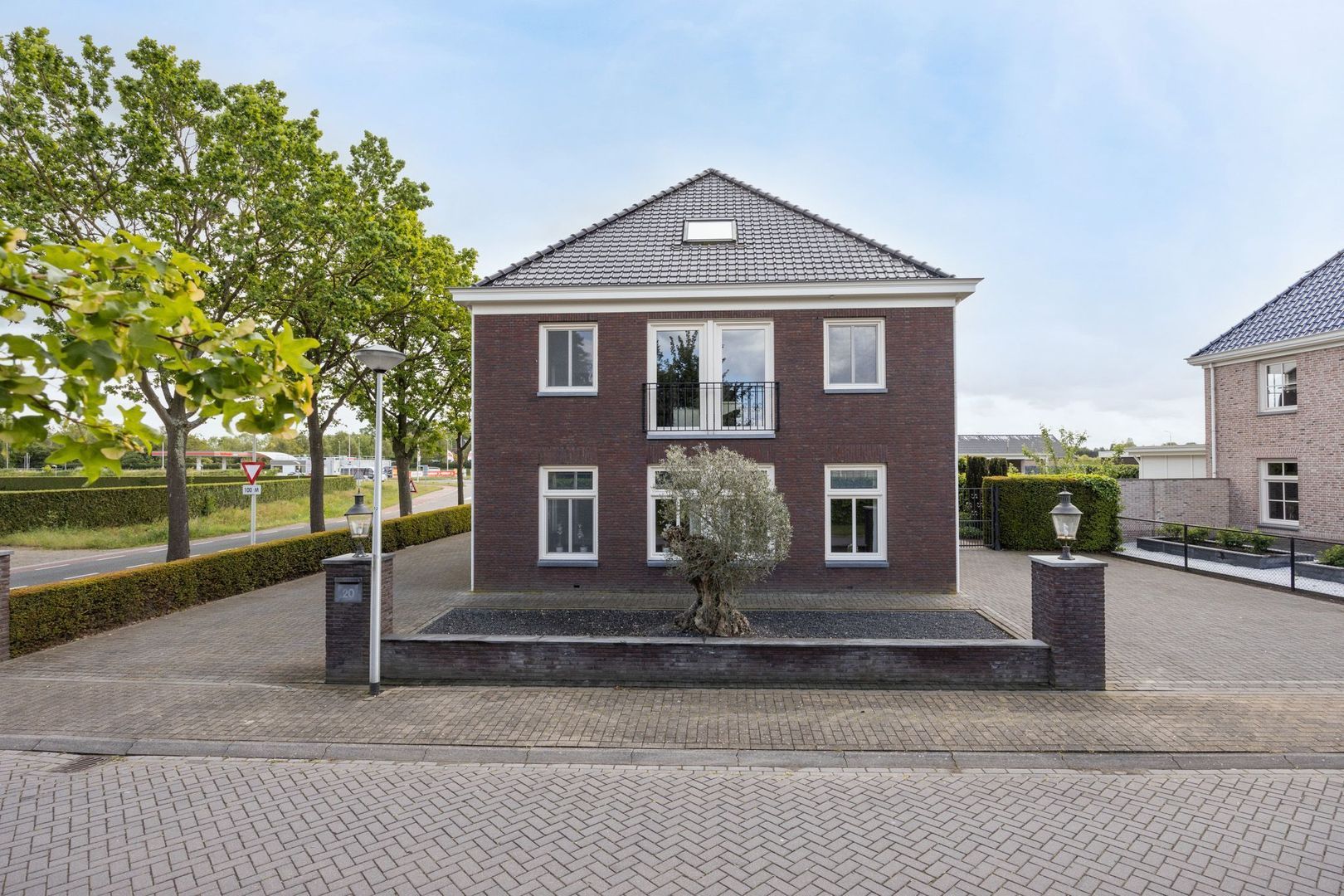 Elsanta 20, St. Willebrord foto-65