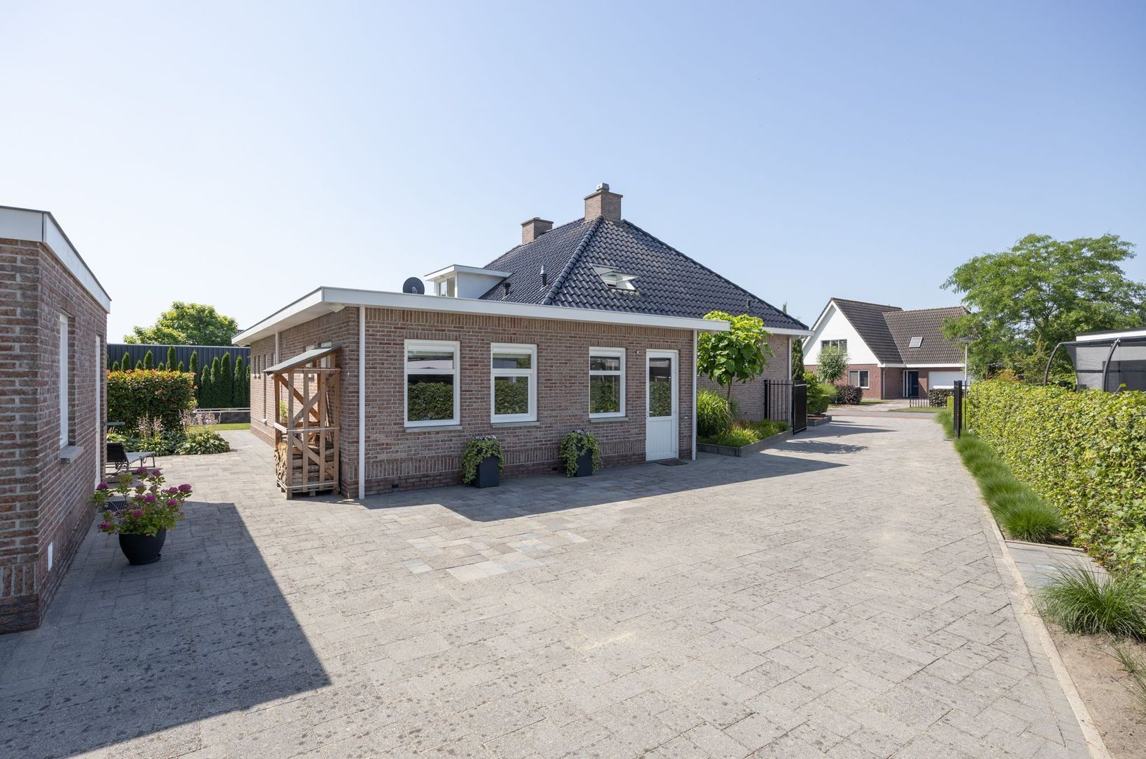 Pavana 10, St. Willebrord foto-64