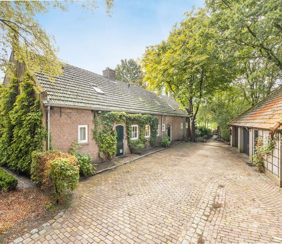 Hoge Vaartkant 18, Etten-Leur