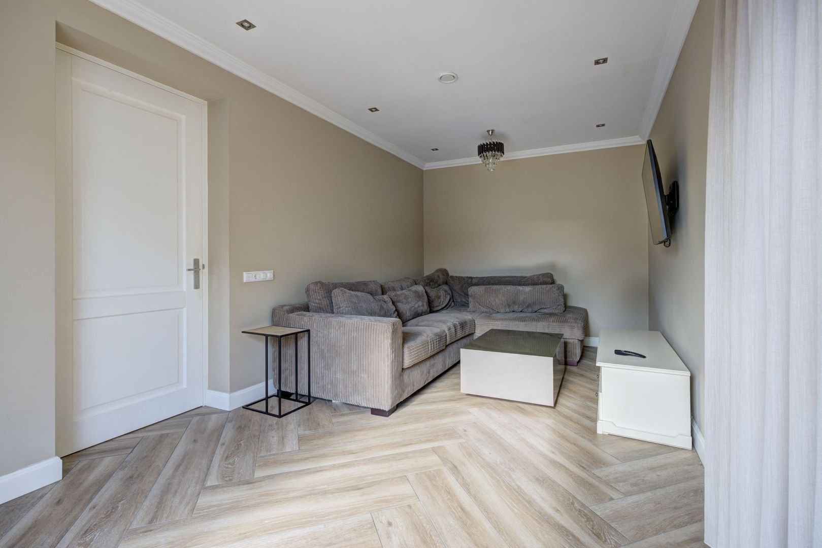 Ouwer 5, Etten-Leur foto-24