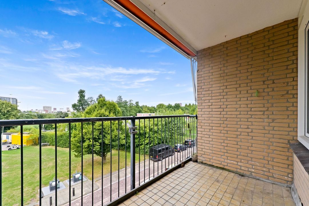 van Zegwaardstraat 332