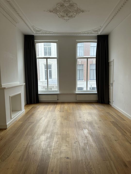Van de Spiegelstraat 8 A
