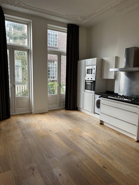 Van de Spiegelstraat 8 A
