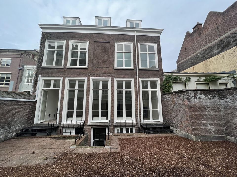 Lange Voorhout 21 A