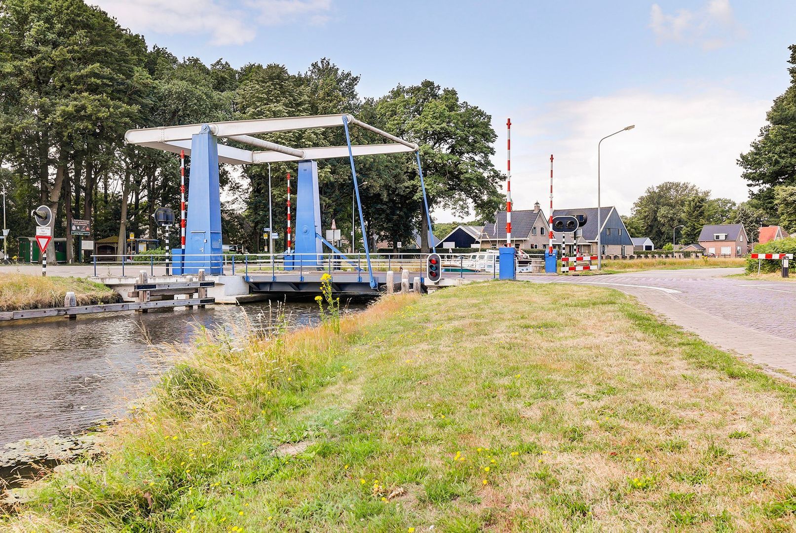 Verl Hoogeveense Vaart 96, Zwinderen foto-51