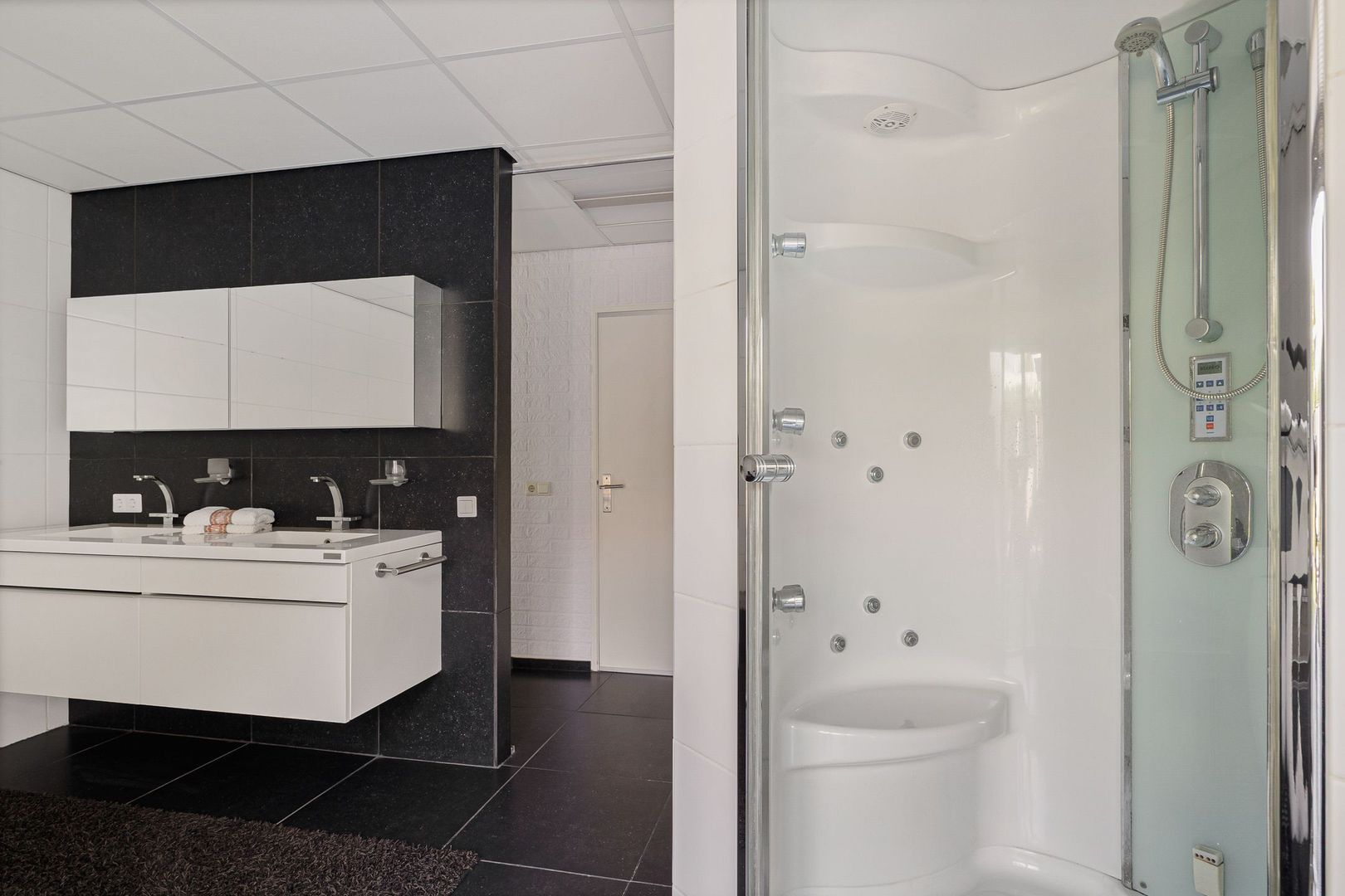 De Noesten 10, Westerbork foto-22