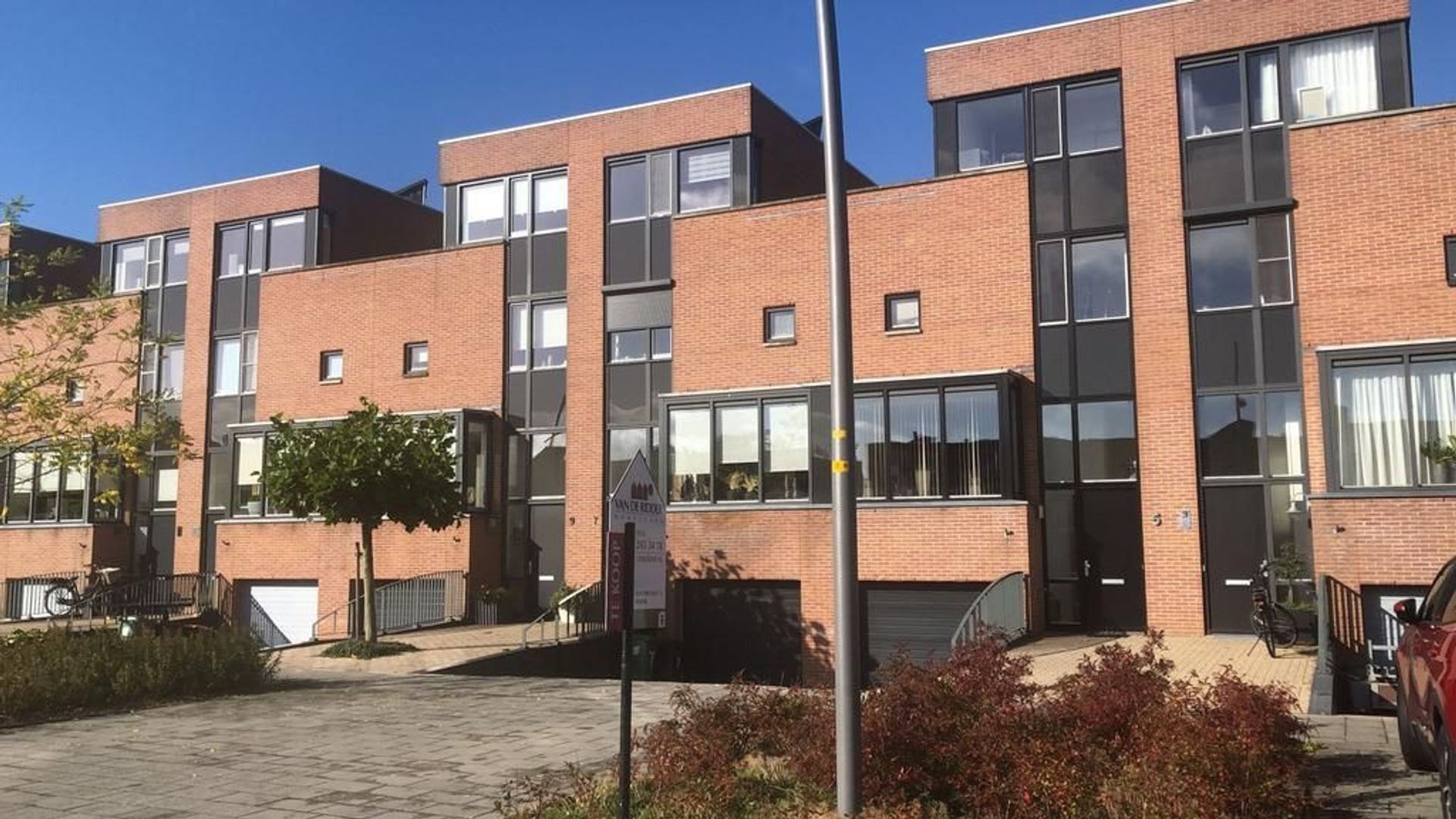 Reling 5, Nijkerk foto-1
