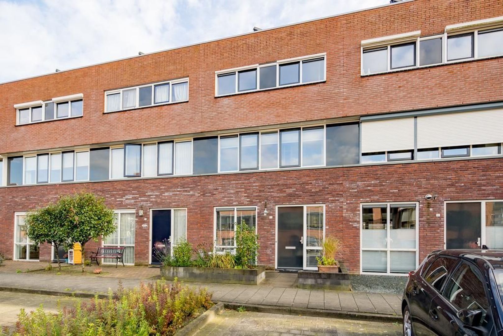 Reling 94, Nijkerk foto-1