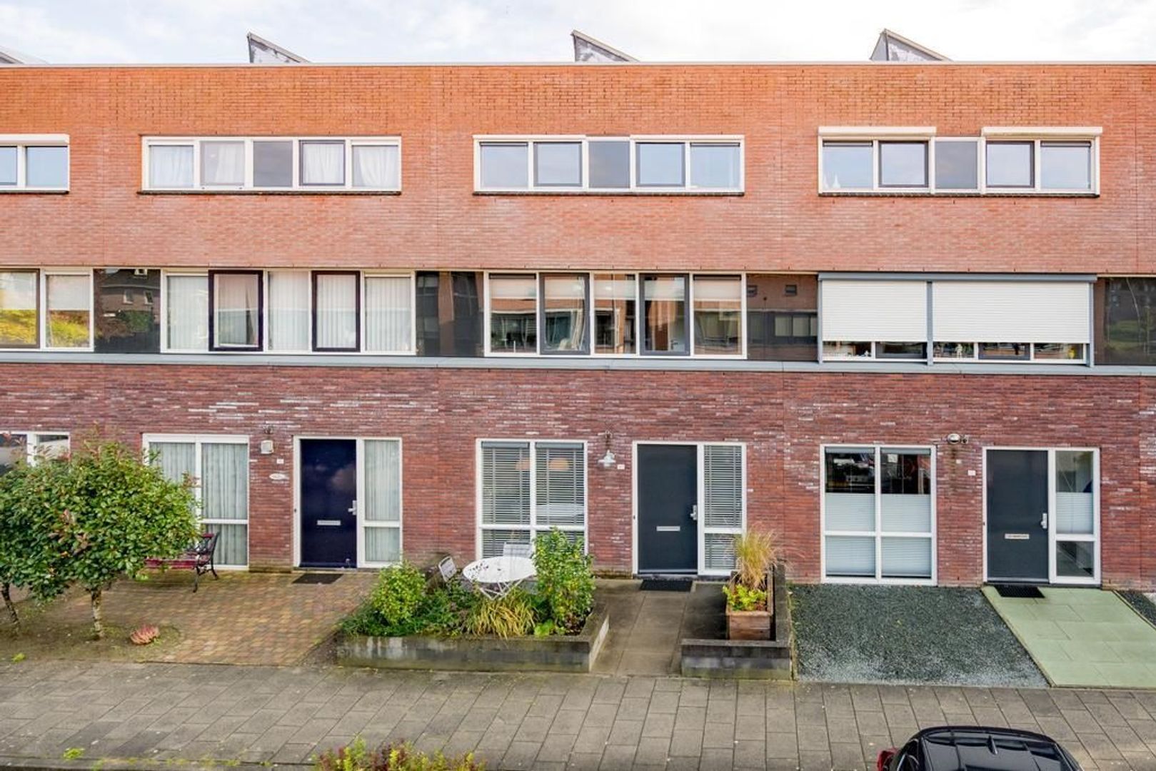 Reling 94, Nijkerk foto-0