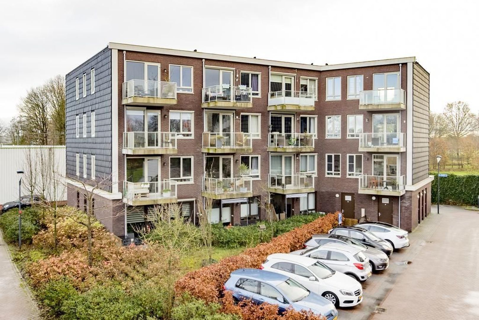 Rondel 28, Nijkerk foto-0