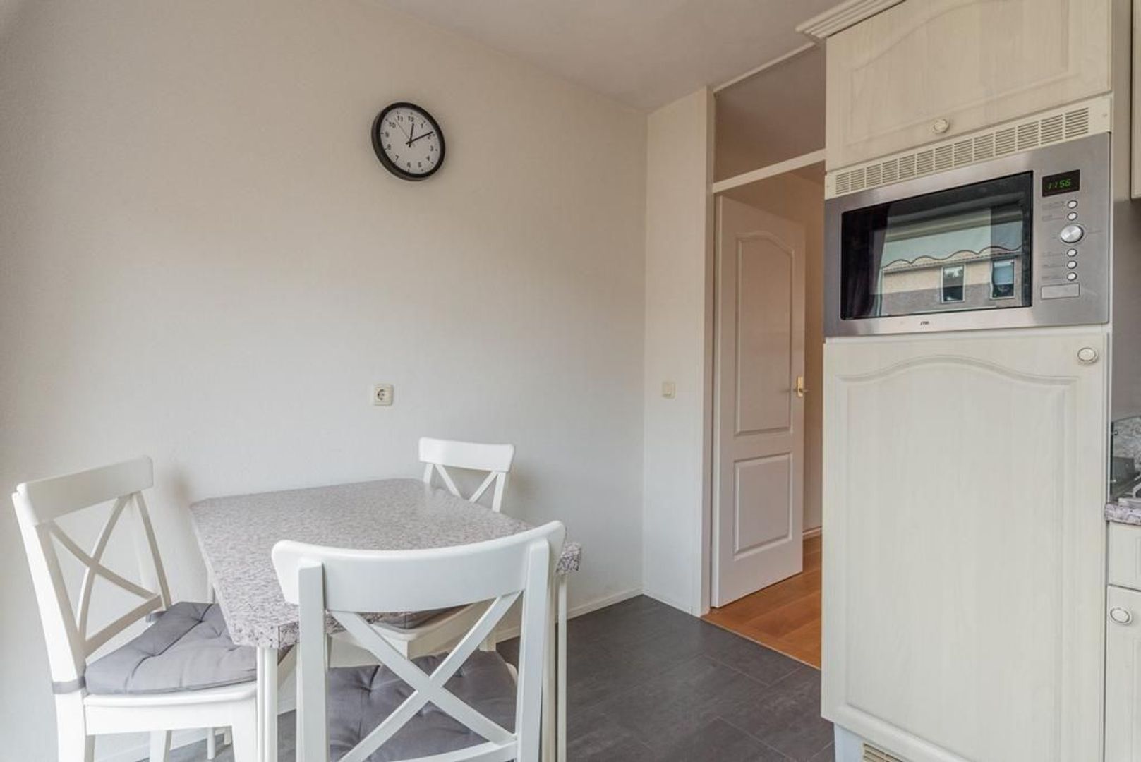 Kardinaal Alfrinklaan 46, Nijkerk foto-5