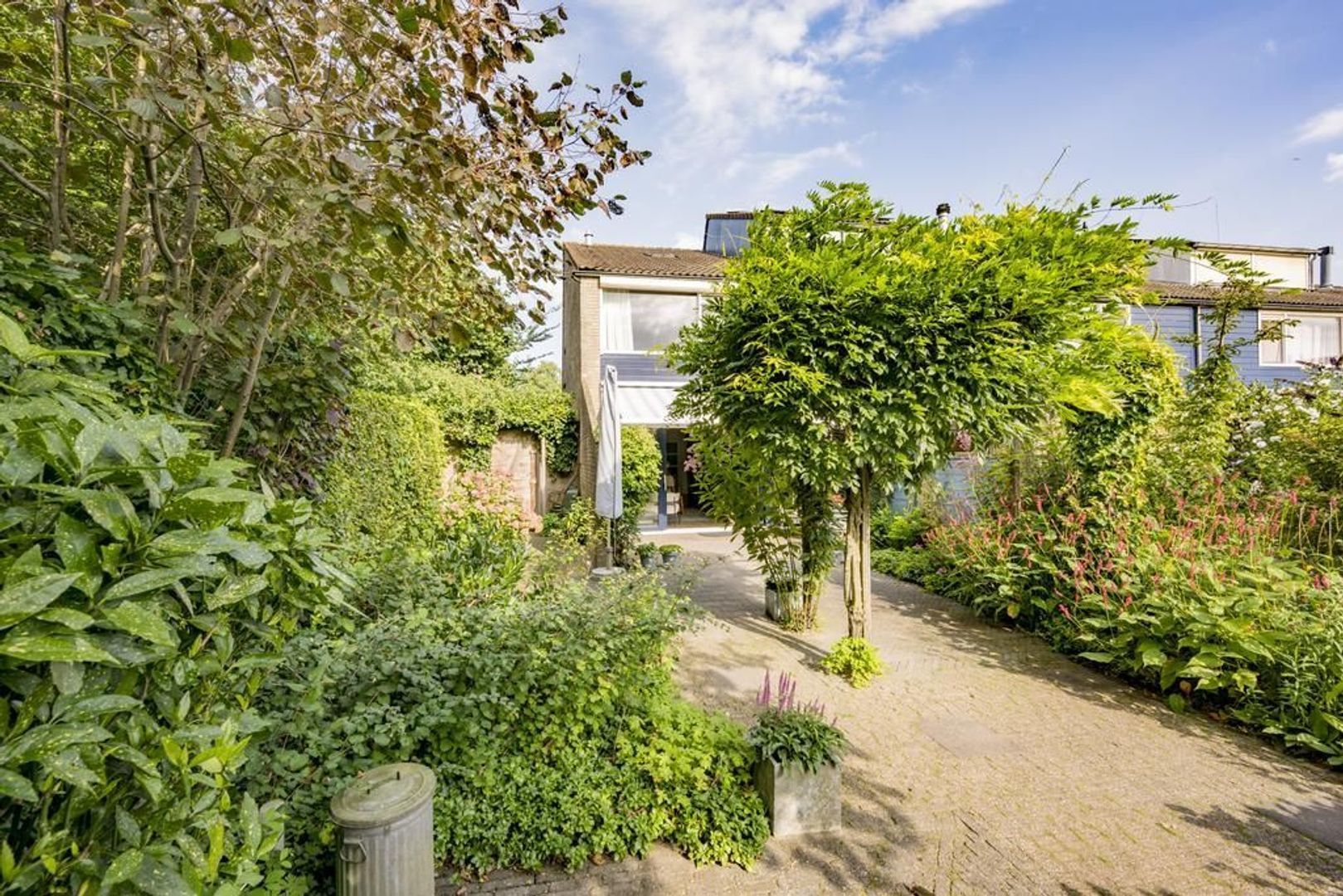 Brucknerlaantje 25, Nijkerk foto-24