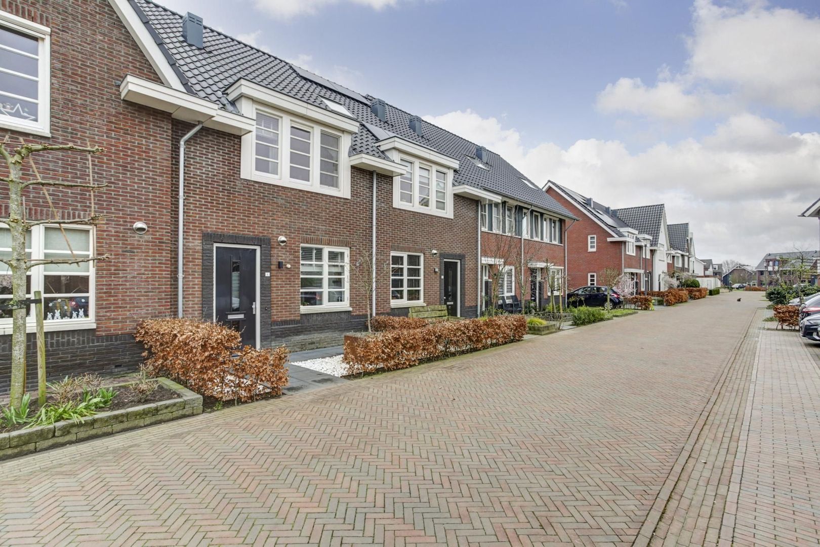 Amandel 4, Nijkerk foto-0