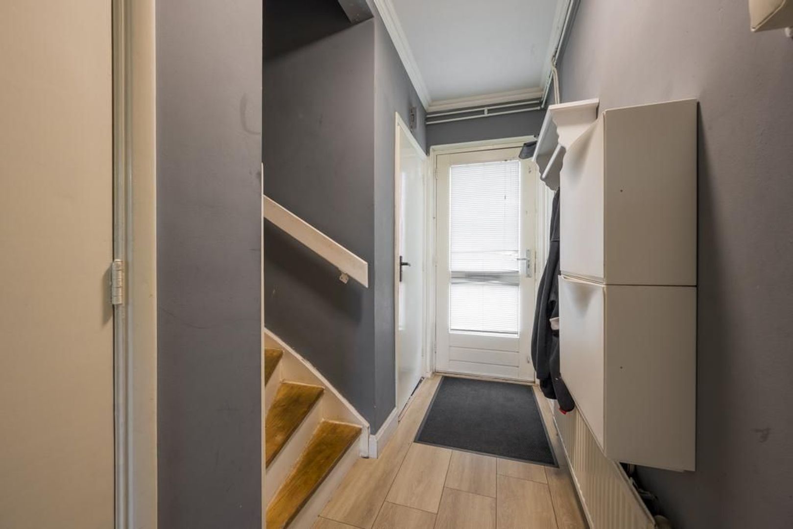 De Ruyterstraat 18, Nijkerk foto-1