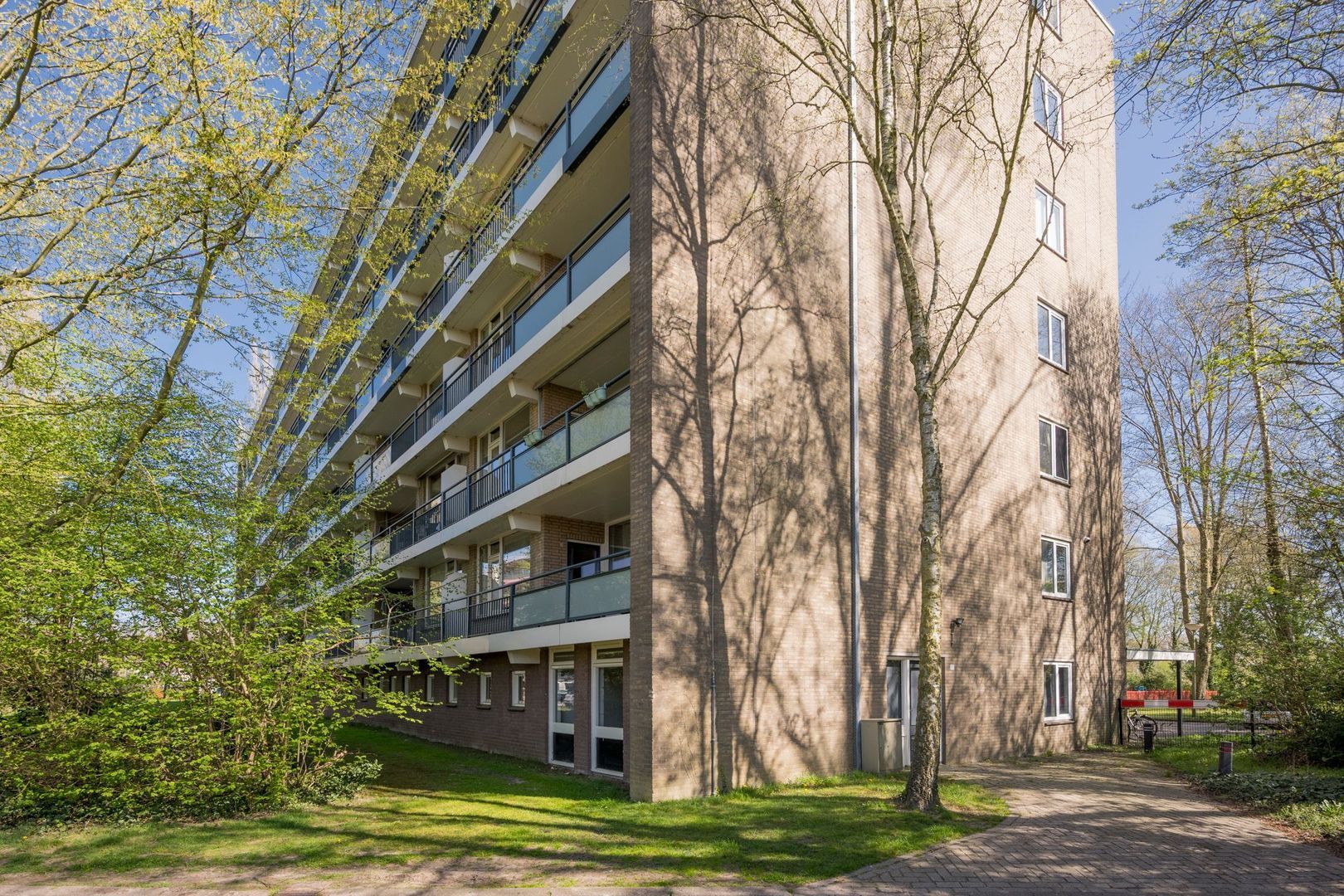 Van Oldenbarneveltstraat 511, Nijkerk foto-36