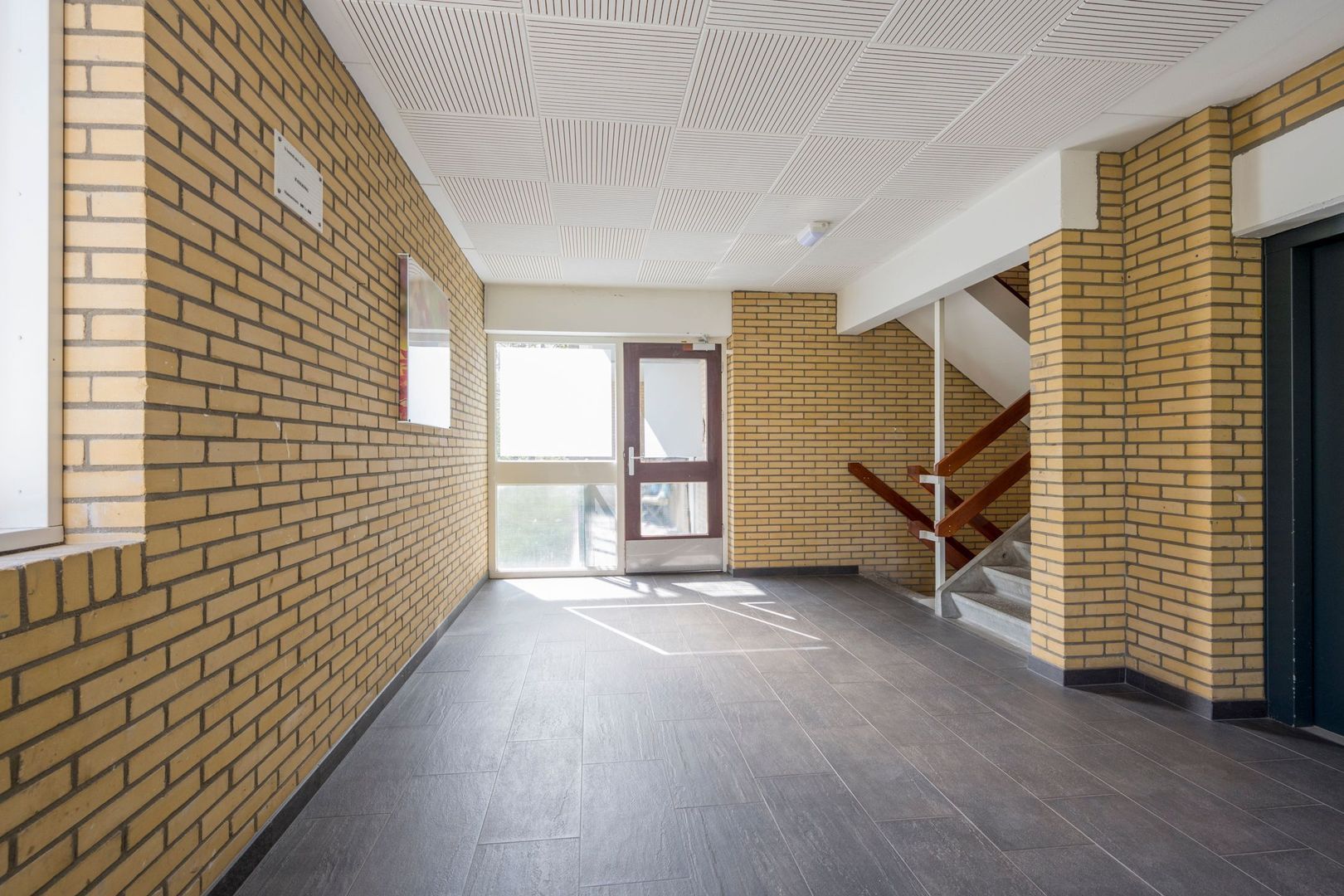 Van Oldenbarneveltstraat 511, Nijkerk foto-31