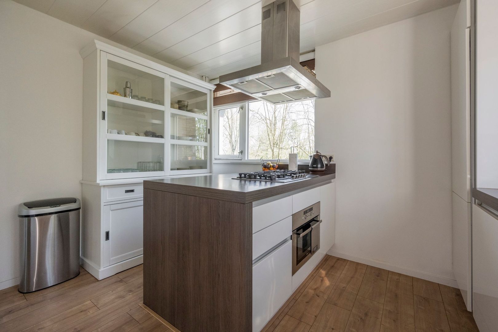 Van Oldenbarneveltstraat 511, Nijkerk foto-9