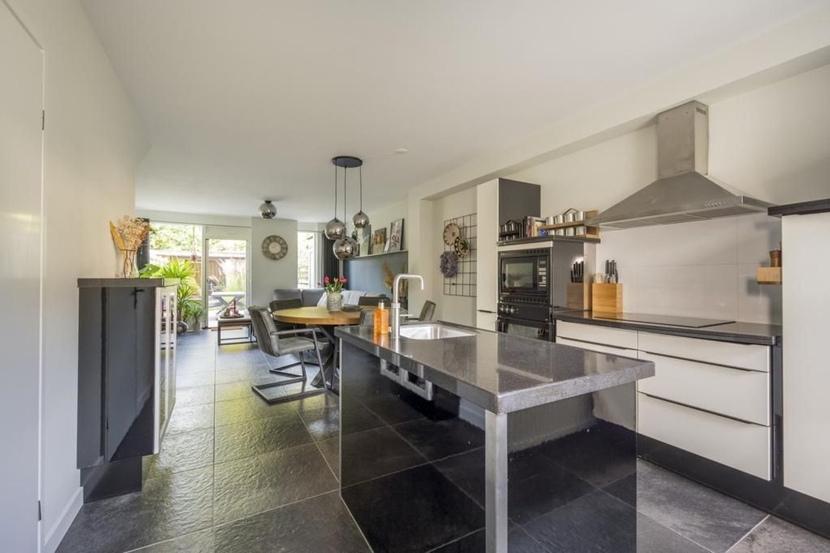 Van Zuijlenstraat 77, Nijkerk foto-6