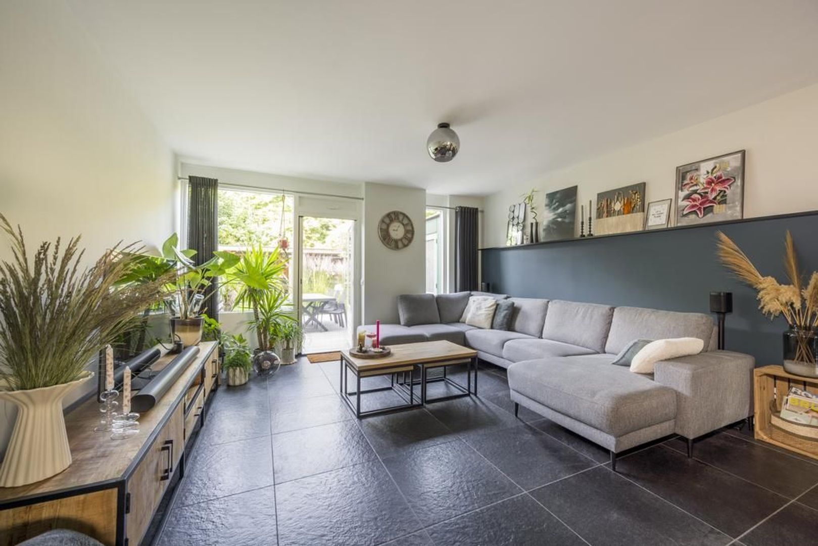 Van Zuijlenstraat 77, Nijkerk foto-2