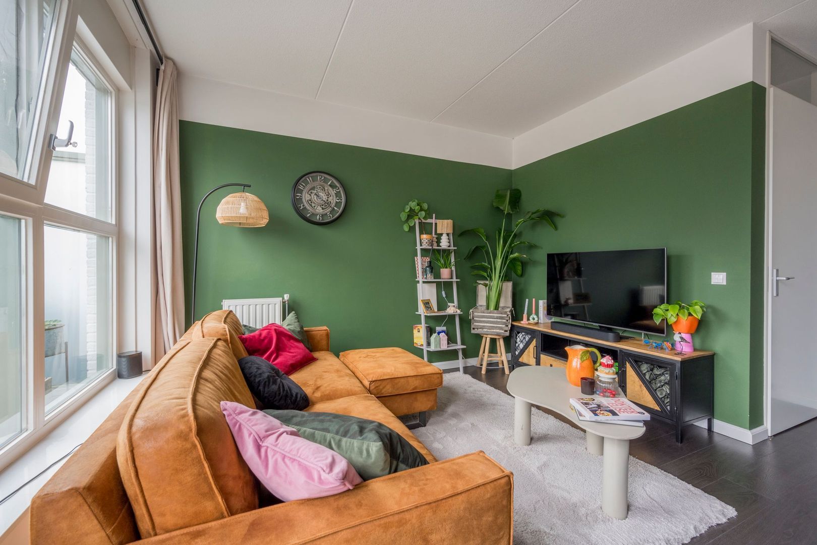 Zijdevlinder 94, Nijkerk foto-3