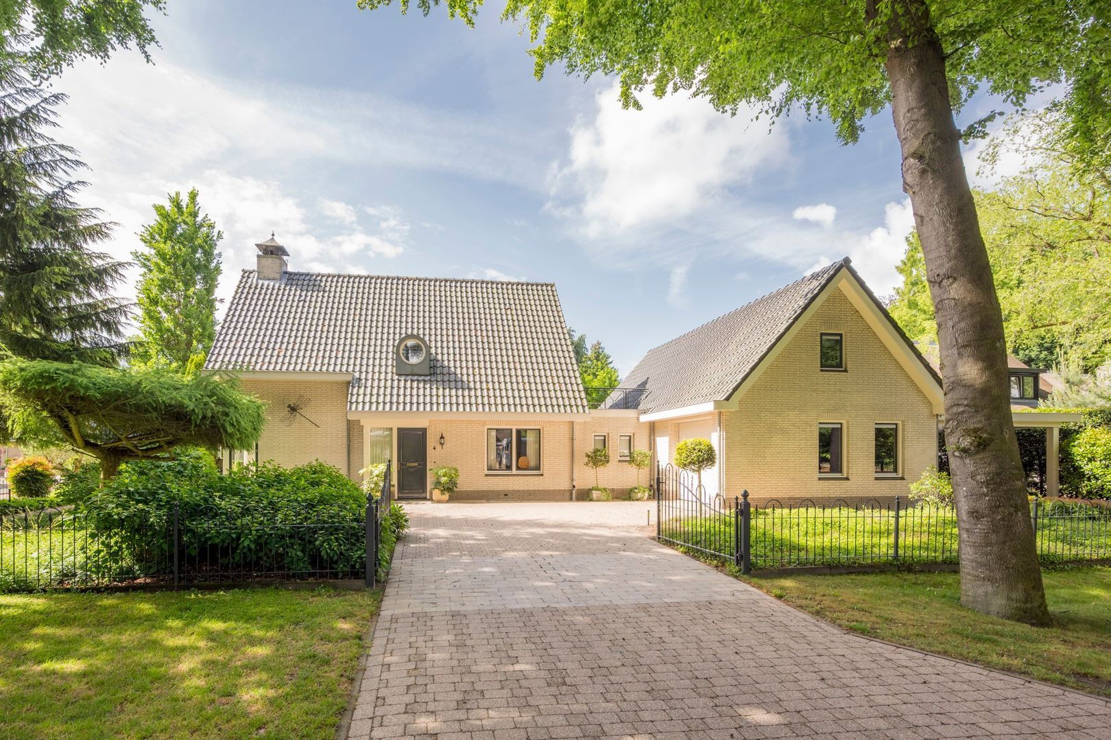 Hoofdlaan 4, Putten foto-1