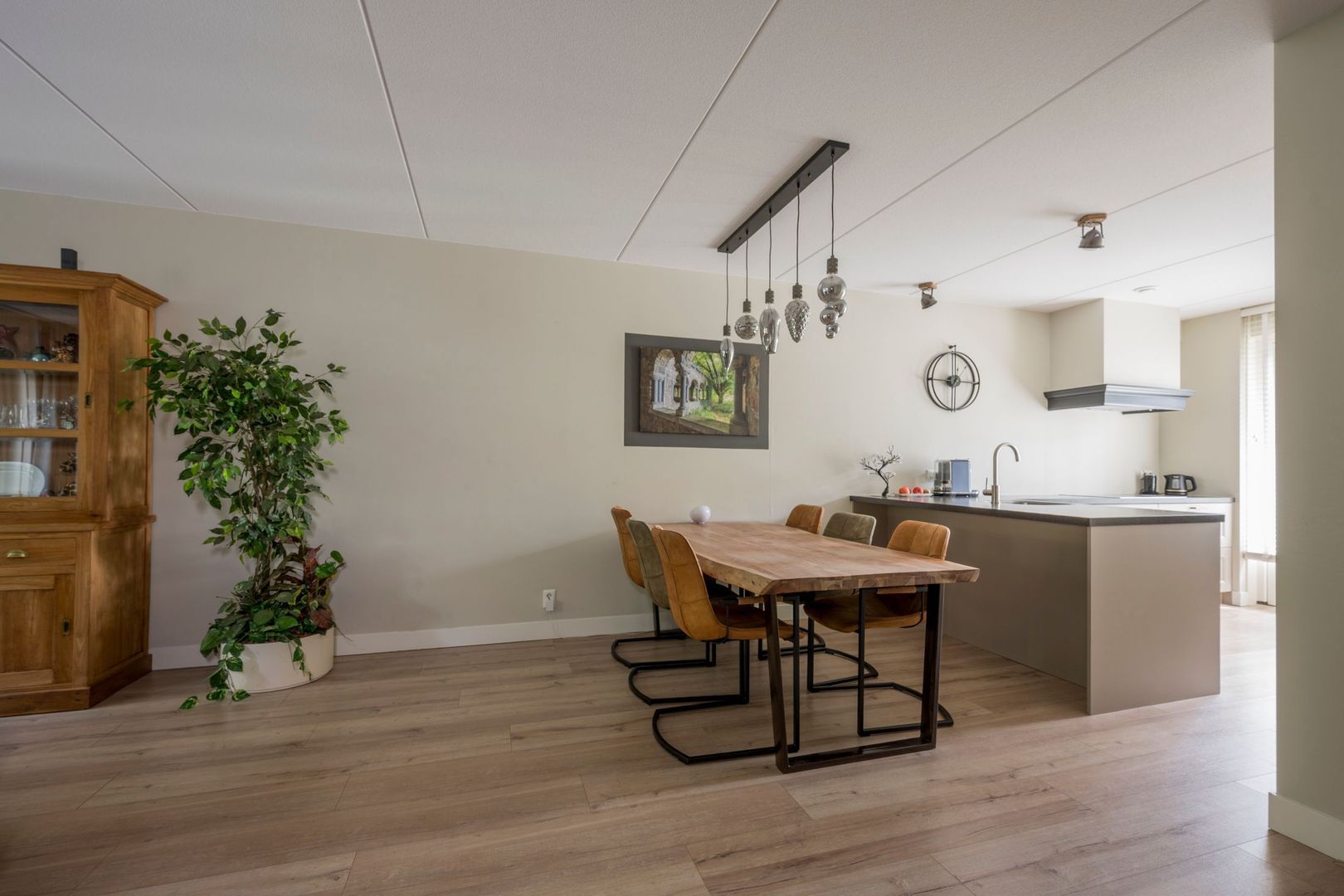 Dokter van de Kolkstraat 64, Nijkerkerveen foto-5