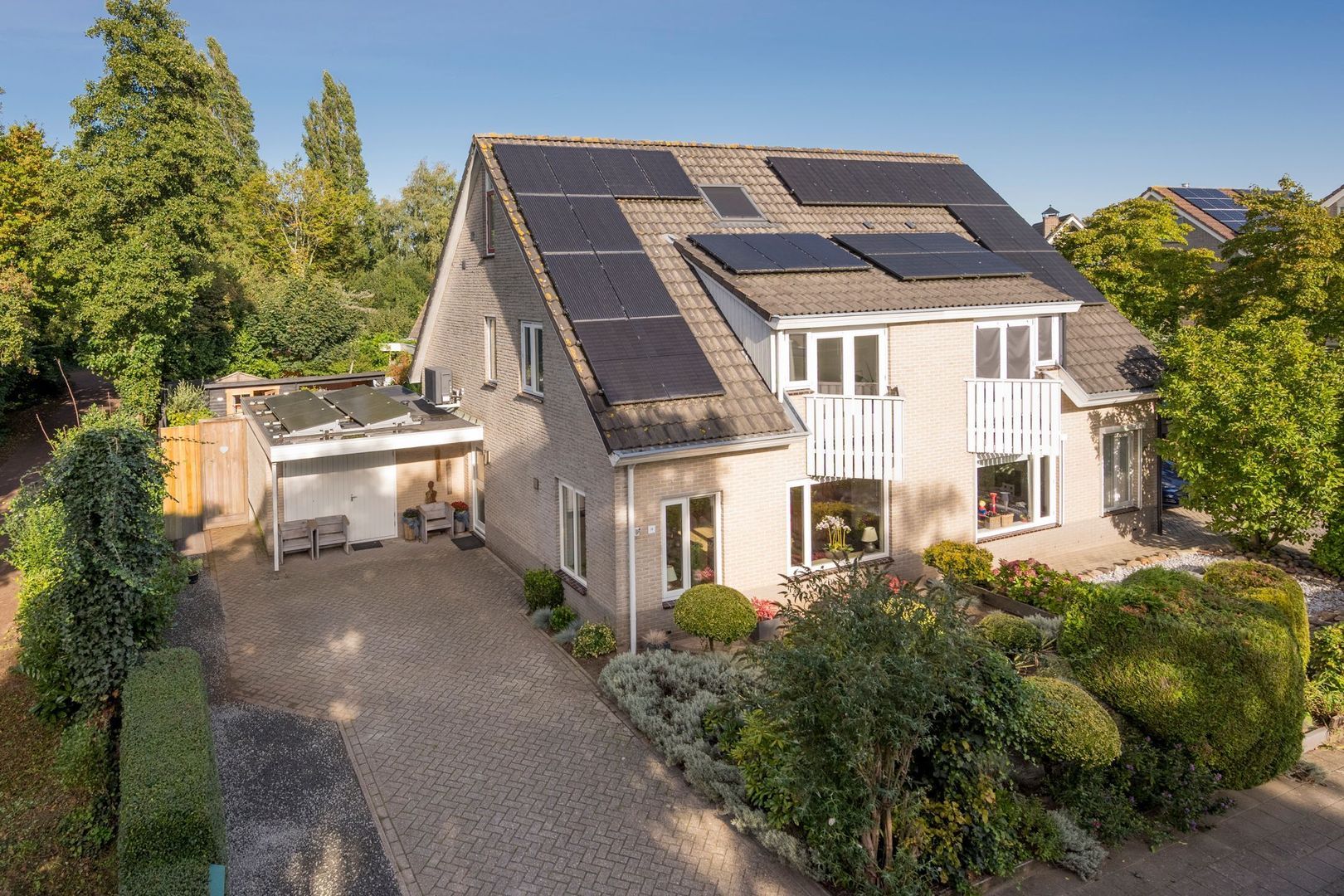 Corlaerstraat 19, Nijkerk foto-0