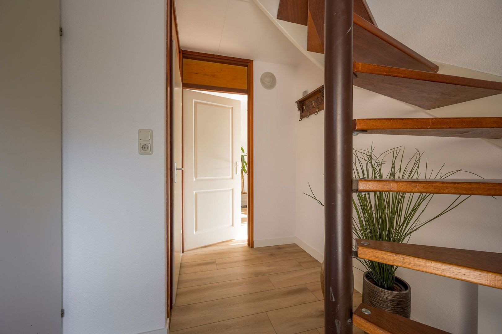 Corlaerstraat 19, Nijkerk foto-12