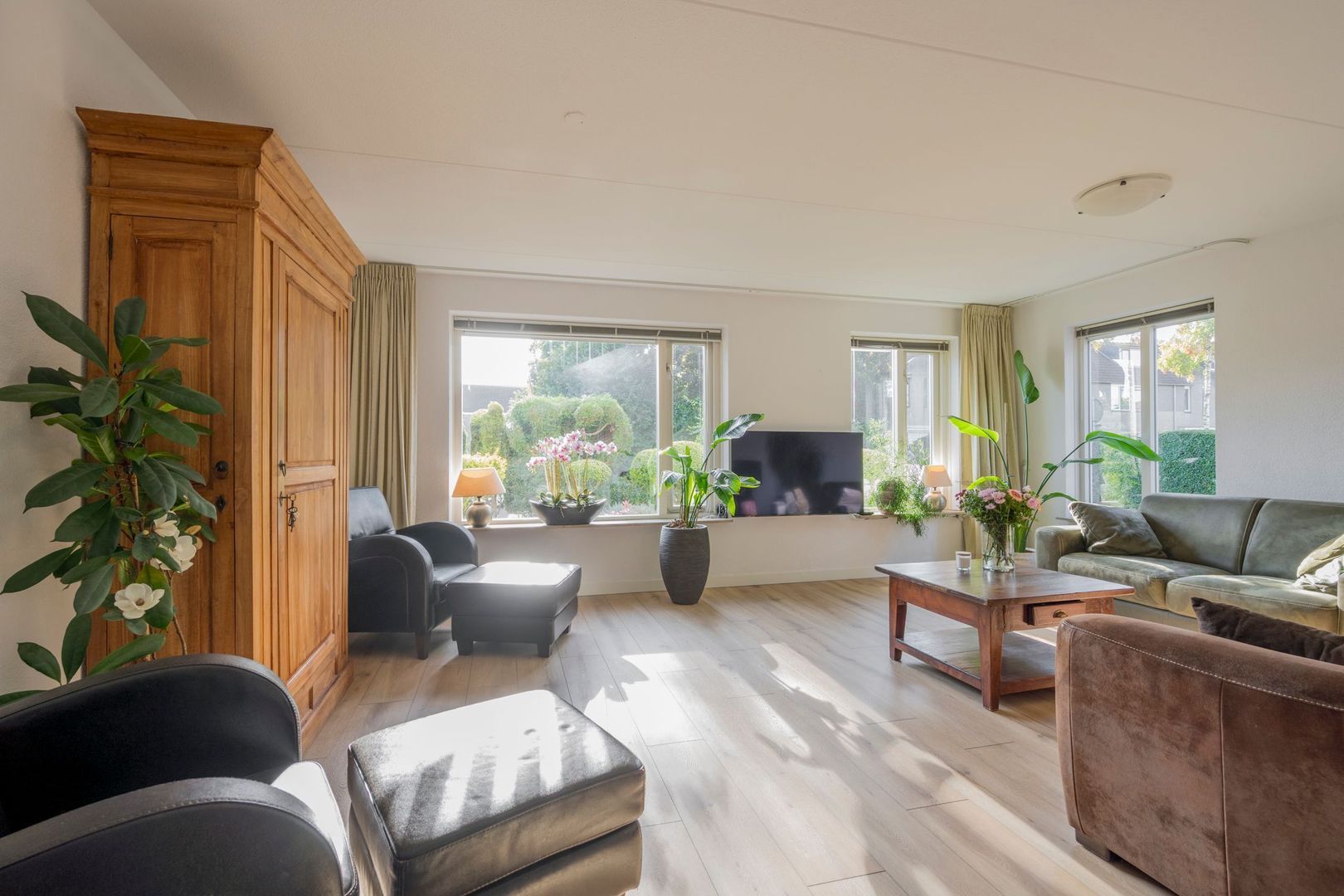 Corlaerstraat 19, Nijkerk foto-1