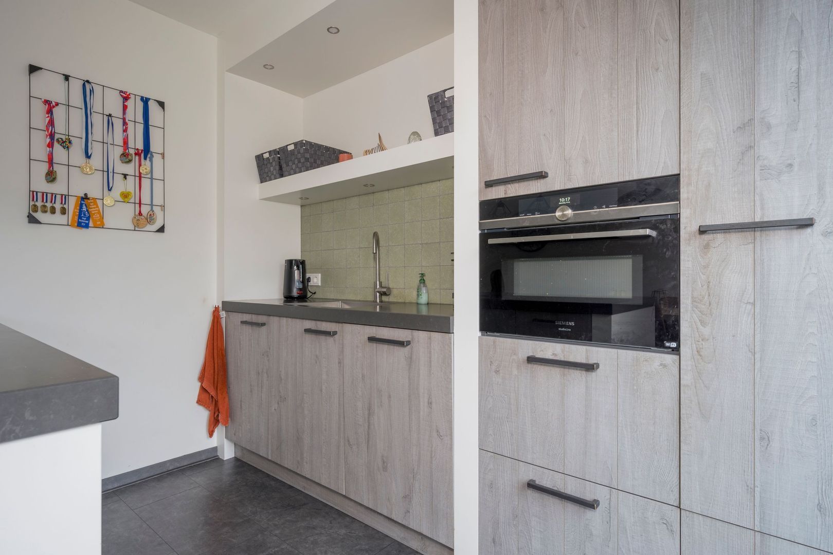 Van Oldenbarneveltstraat 52, Nijkerk foto-7