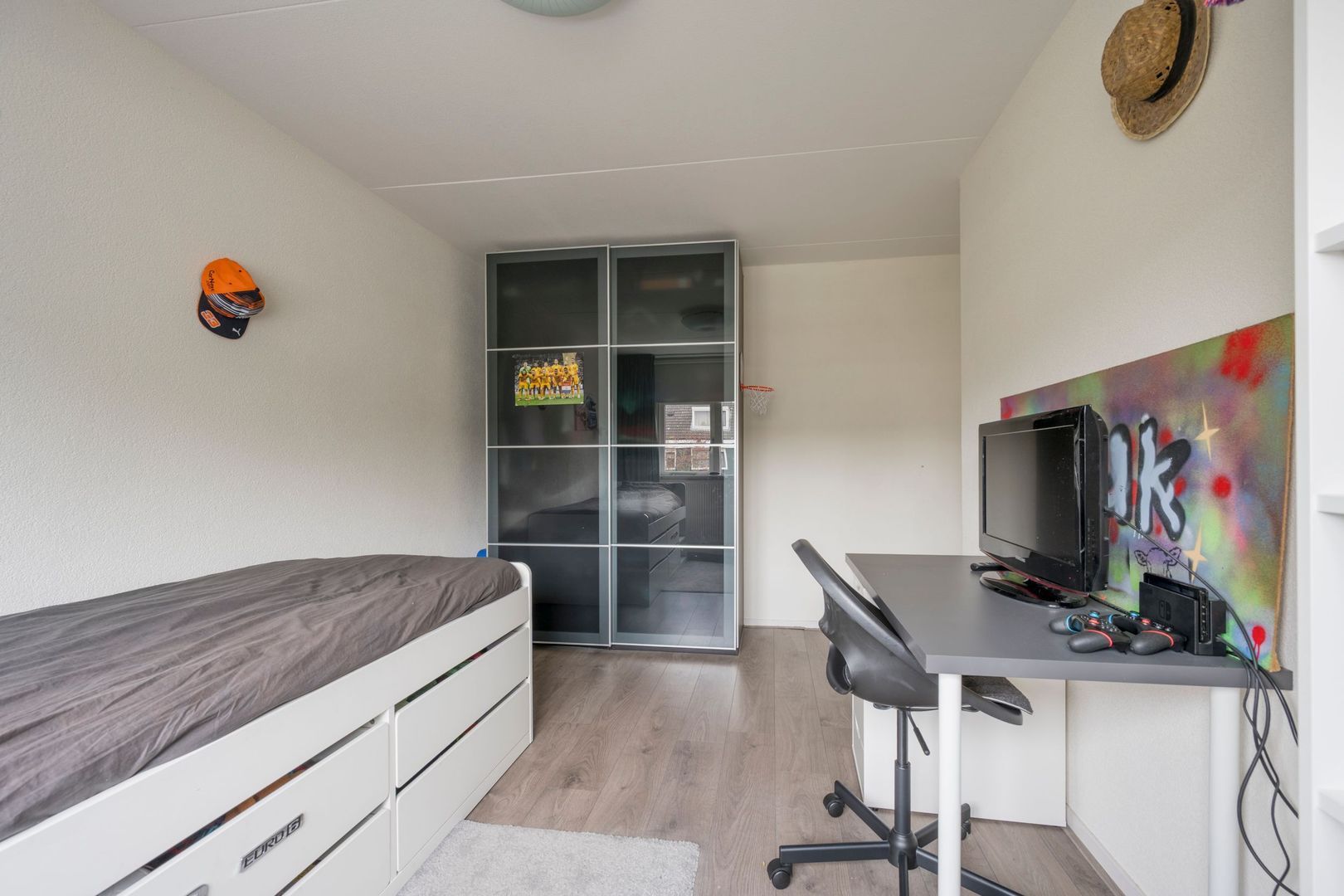 Van Oldenbarneveltstraat 52, Nijkerk foto-20