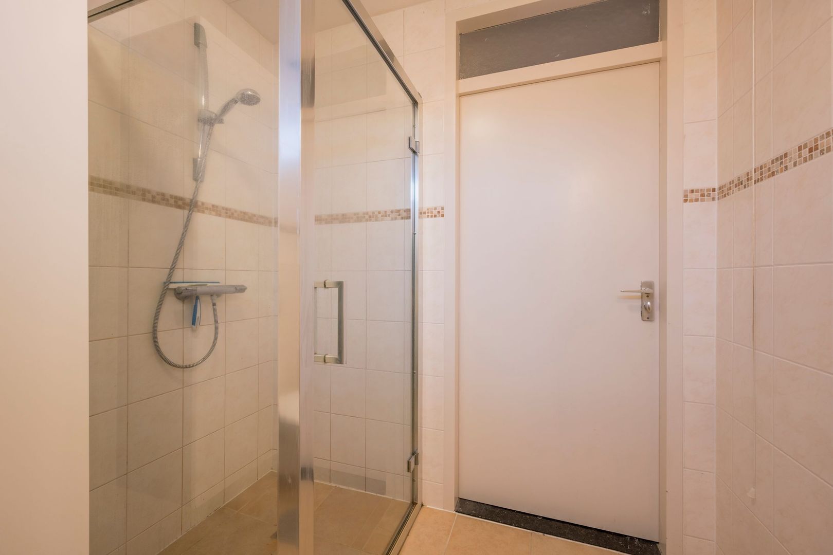 Van Oldenbarneveltstraat 52, Nijkerk foto-23