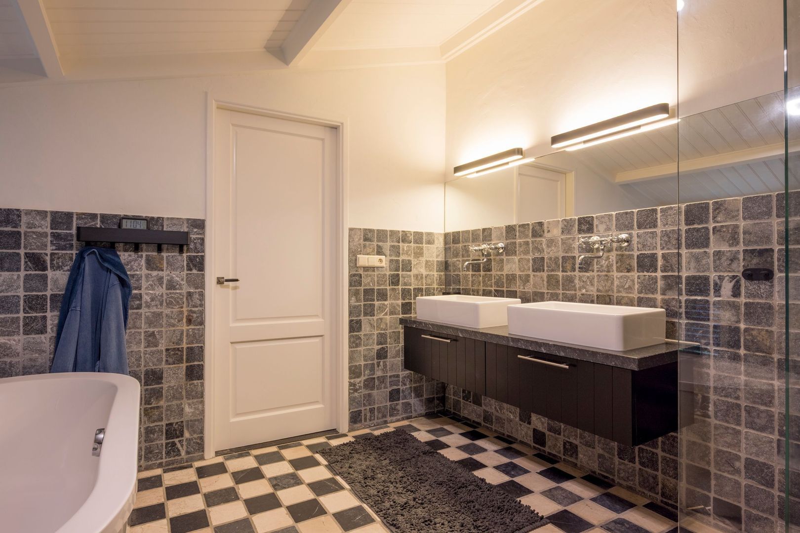 Angeler 4, Nijkerk foto-25