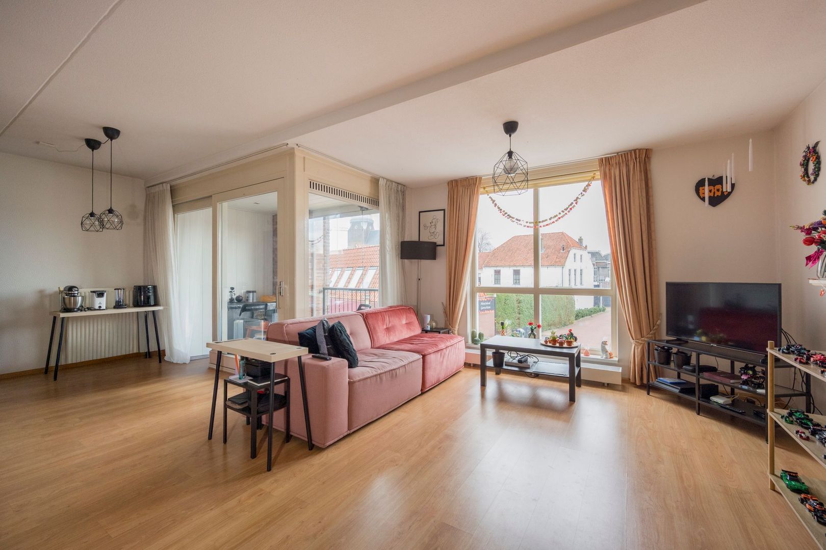 Wheemplein 9, Nijkerk foto-1