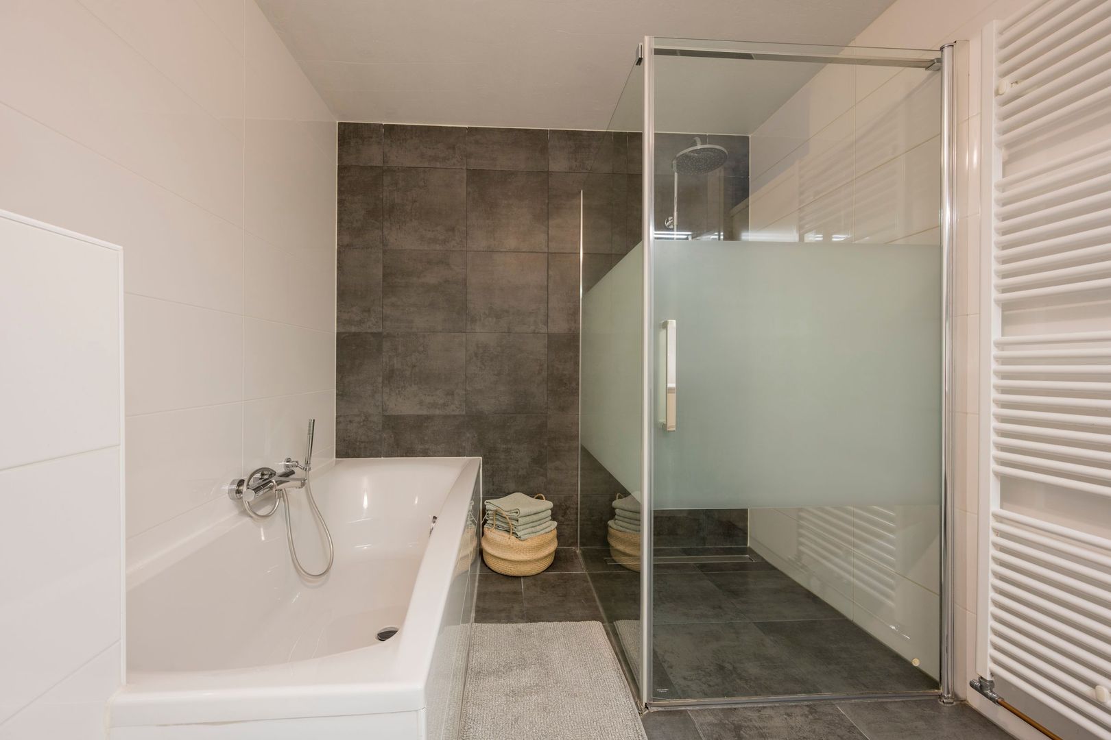 Galjoen 122, Nijkerk foto-23