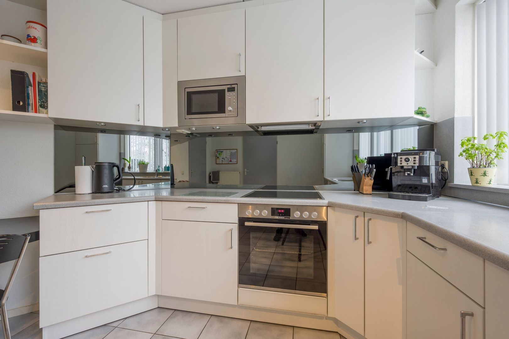 Kamerlingh Onneshof 5, Nijkerk foto-8