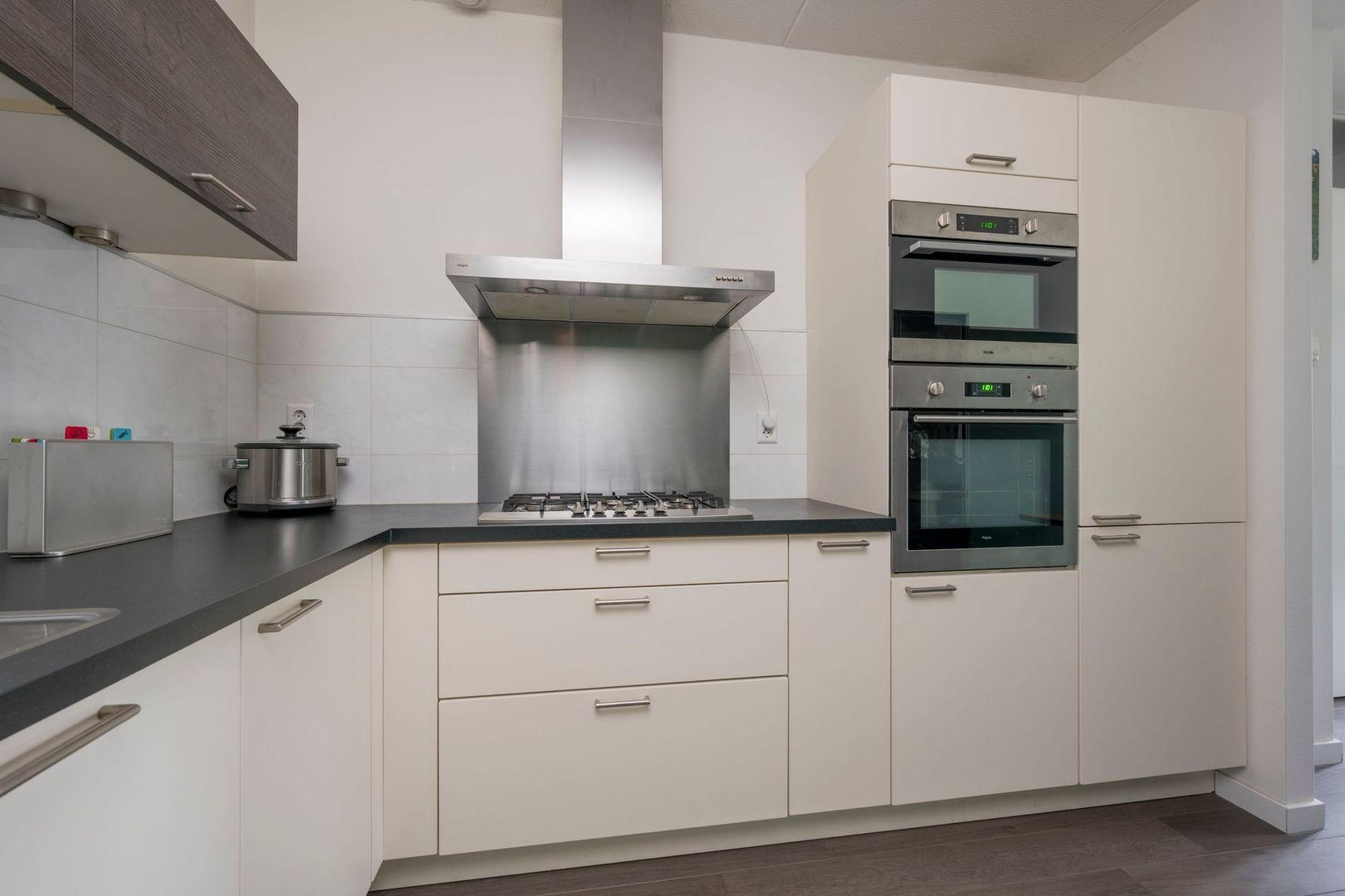 Zijdevlinder 102, Nijkerk foto-9