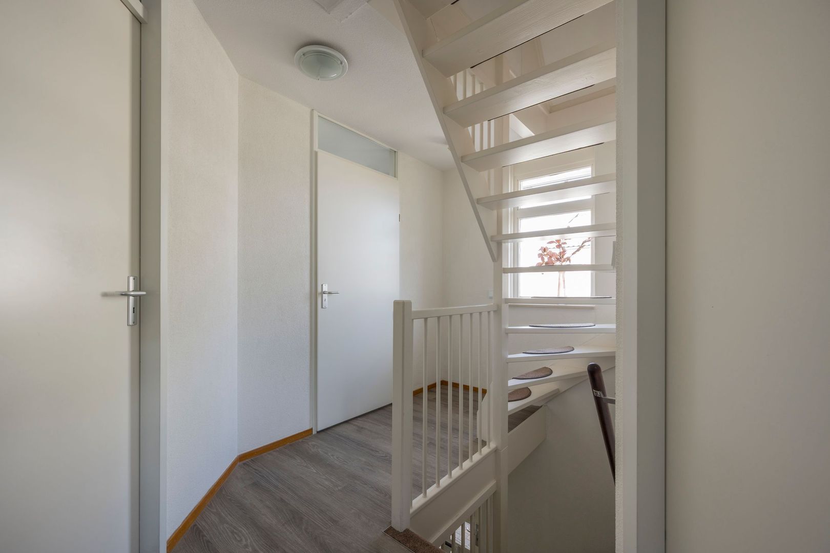 Boterbloem 8, Nijkerk foto-16