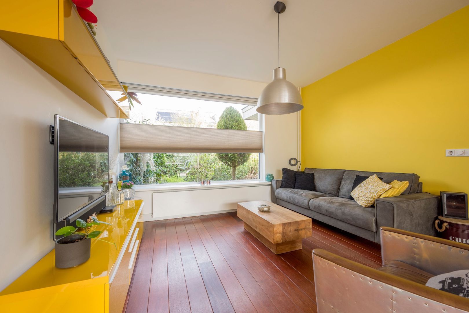 Van Oldenbarneveltstraat 18, Nijkerk foto-2