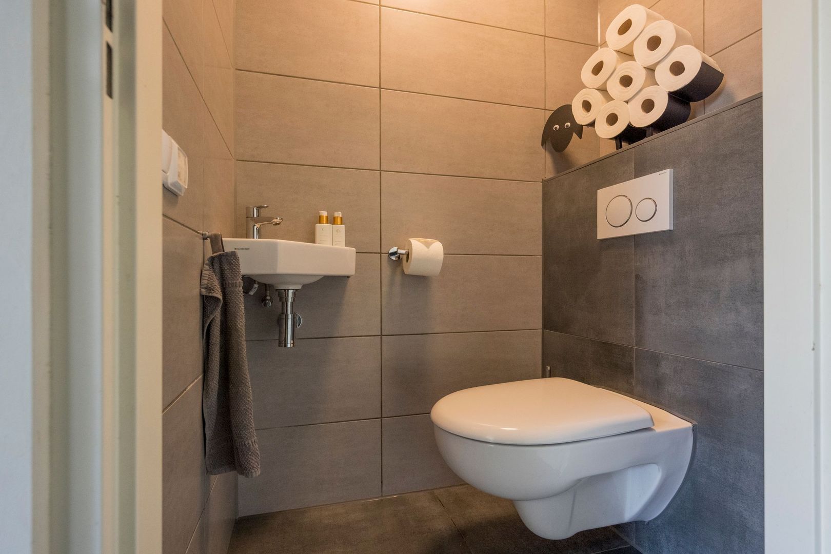 Valkenhof 85, Nijkerk foto-9